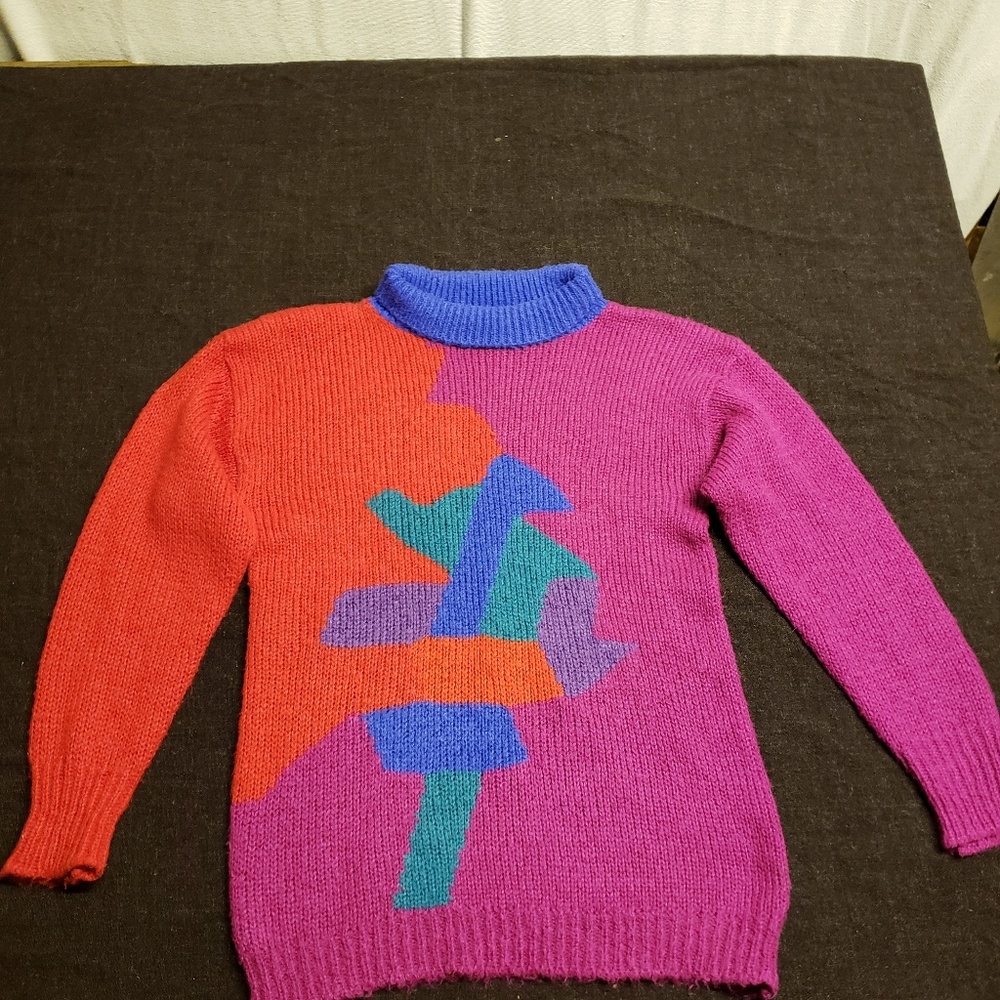 Sweater - Picture 4 of 4